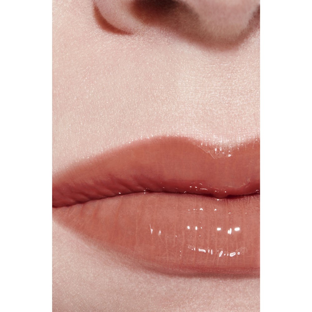 BRILLO DE LABIOS INTENSO HIDRATANTE Y ALISANTE